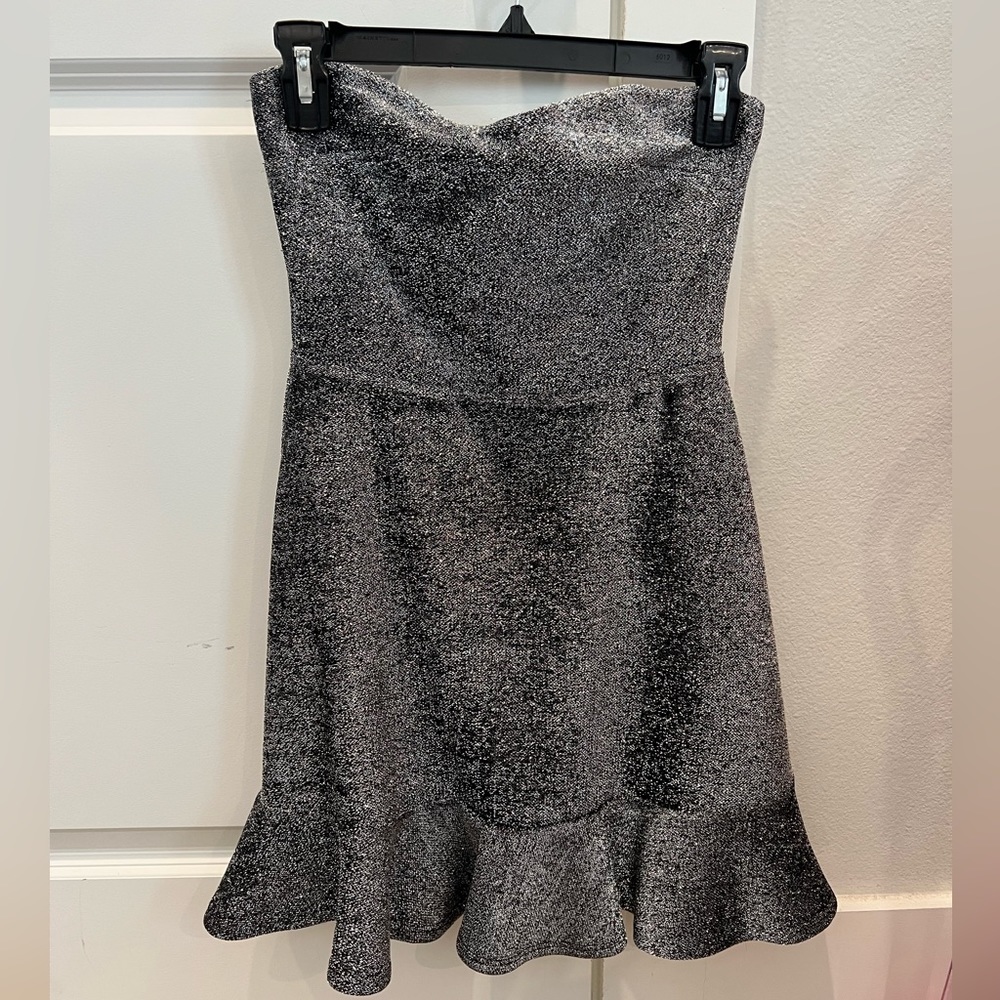 STRAPLESS SPARKLY MINI DRESS - TopShop Never worn before!